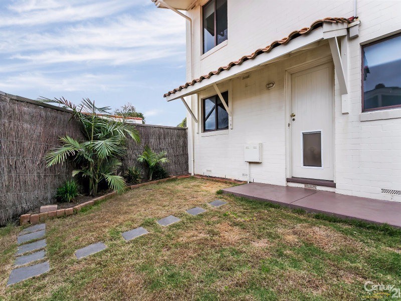 218 Sportsmans Drive, West Lakes SA 5021