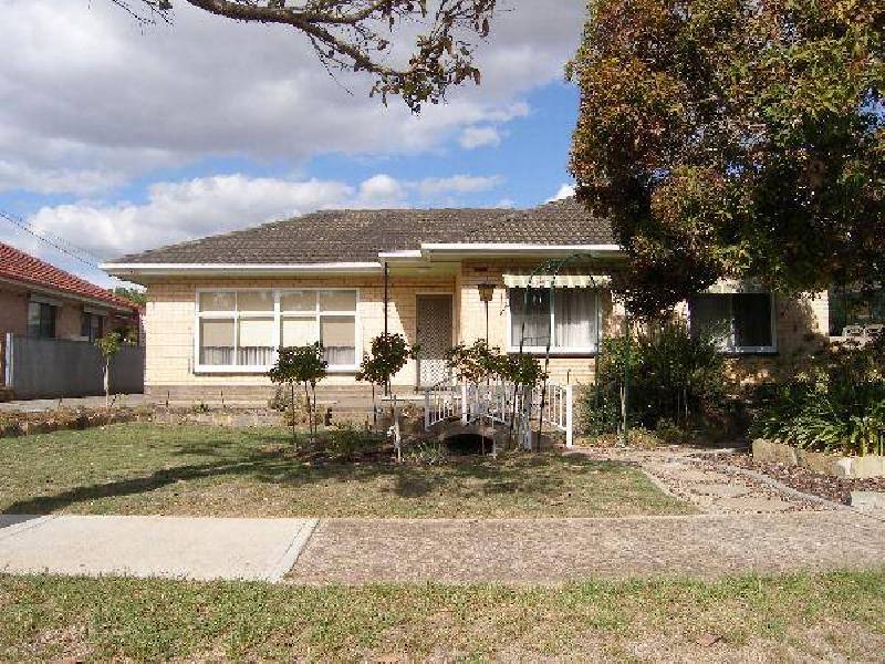 1 Betty Street, Marion SA 5043