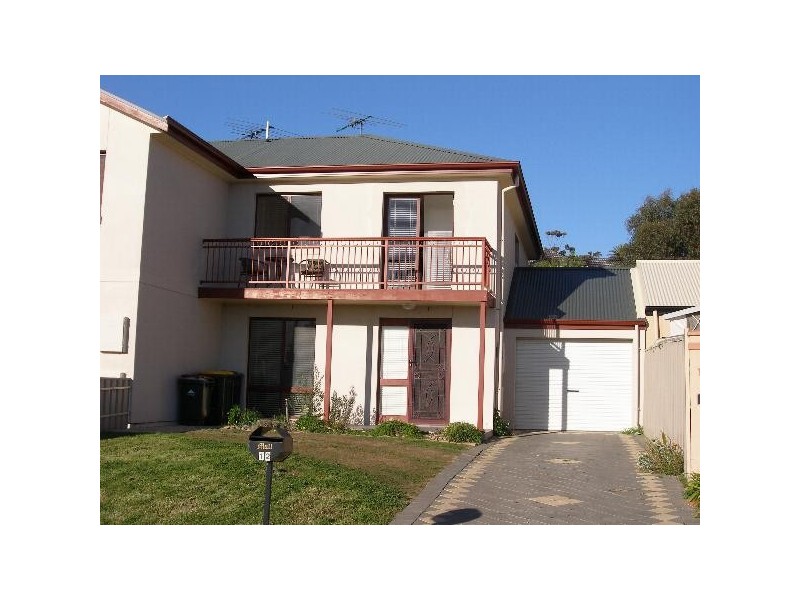 12 St Vincents Avenue, Hallett Cove SA 5158