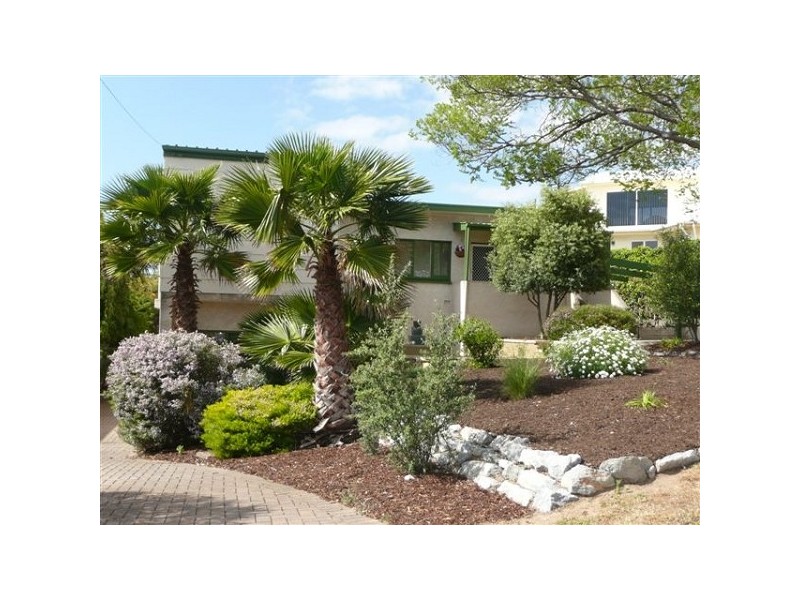 31 Angas Crescent, Marino SA 5049