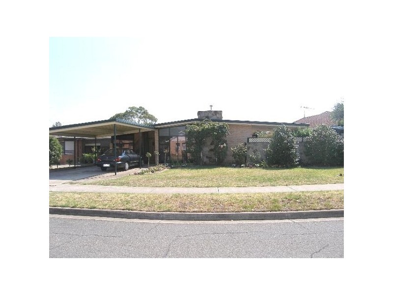 14 Avalon Road, Marion SA 5043