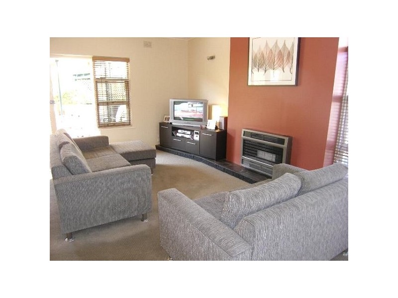 14 Avalon Road, Marion SA 5043