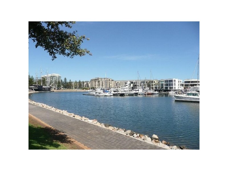 4 Russell Street, Glenelg North SA 5045