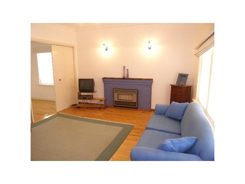 17 Whiteleaf Crescent, Glengowrie SA 5044