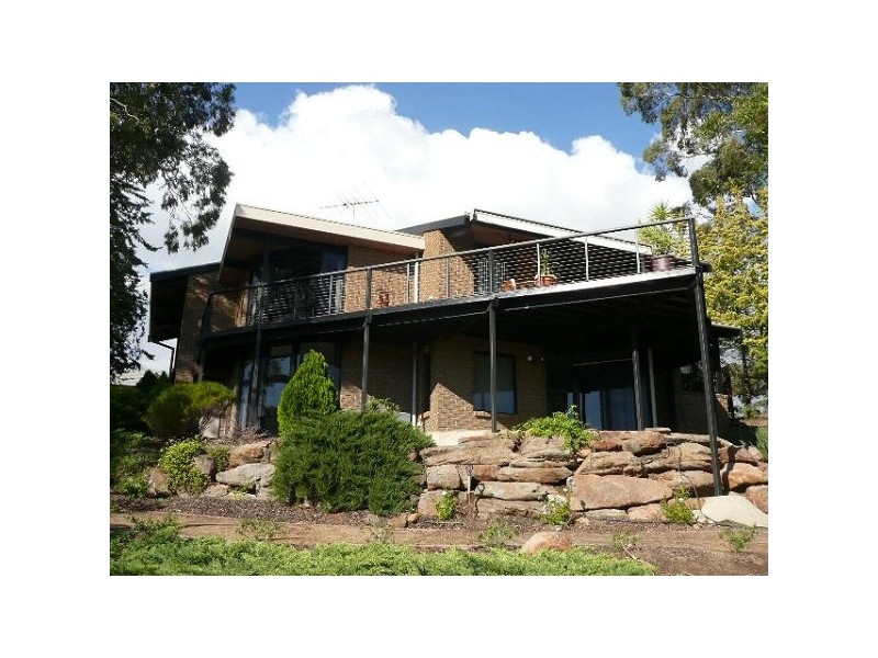 27 Kingfisher Circuit, Flagstaff Hill SA 5159