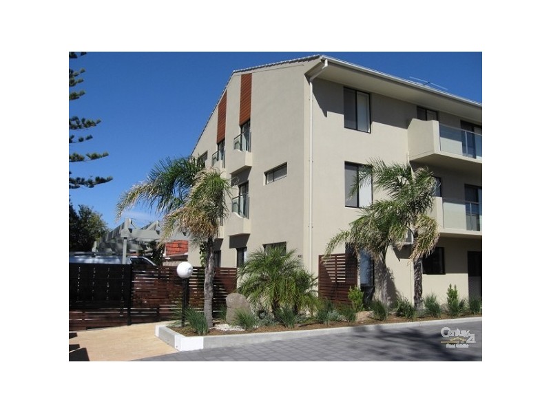 27/18 Broadway, Glenelg South SA 5045