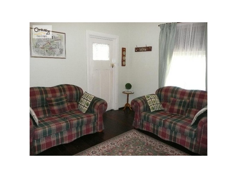 7 Holder Parade, Marino SA 5049