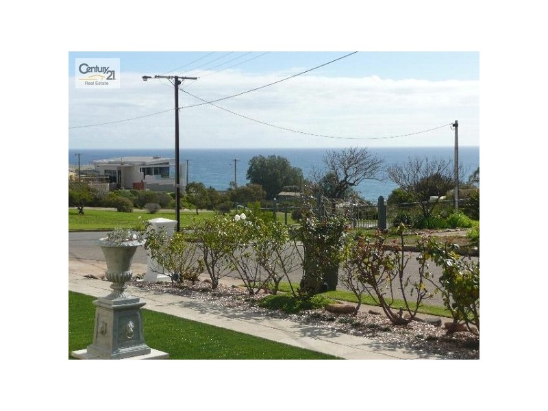 7 Holder Parade, Marino SA 5049