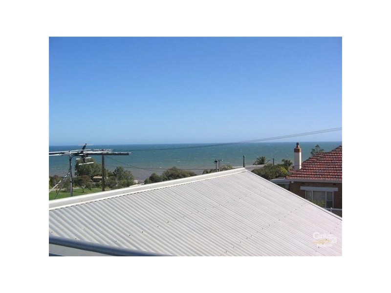 7 Holder Parade, Marino SA 5049