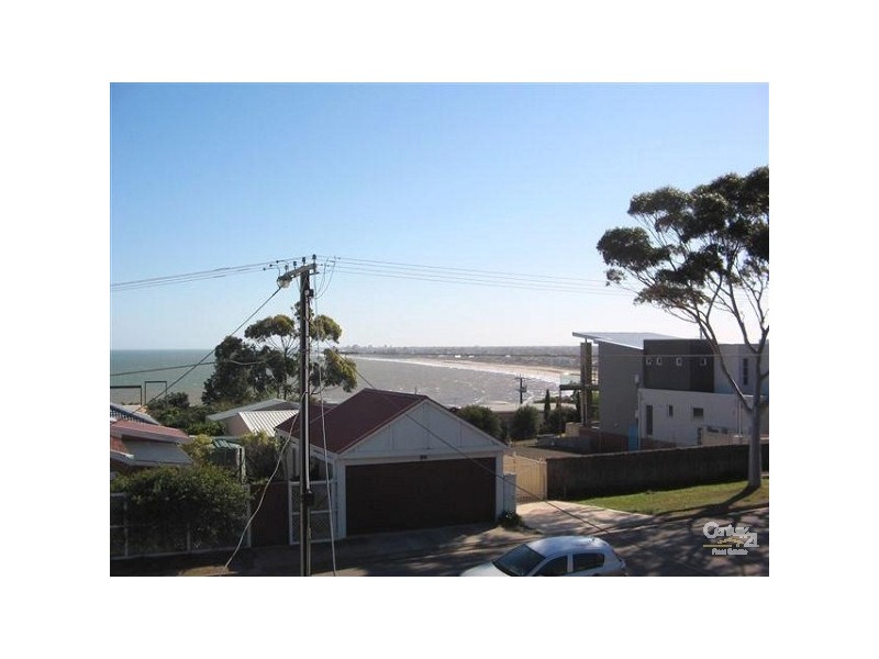 7 Holder Parade, Marino SA 5049