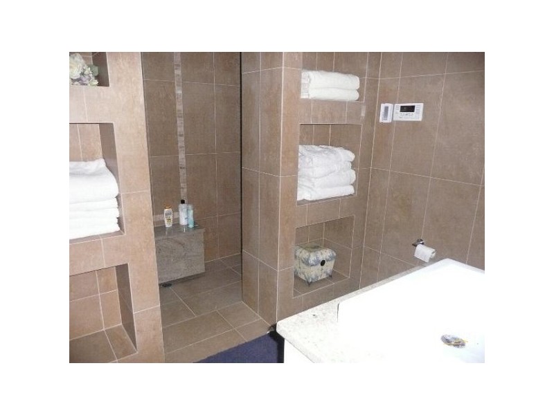 43 Downing Street, Hove SA 5048