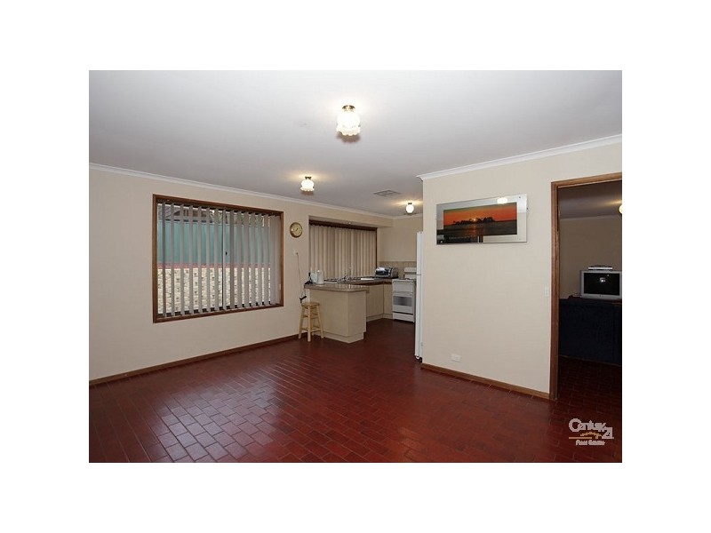 33 Doulton Drive,, Trott Park SA 5158