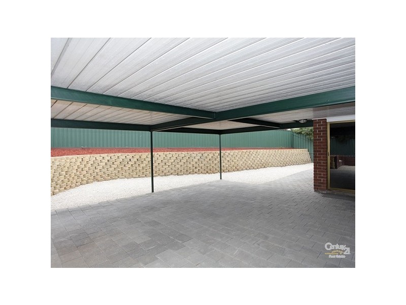 33 Doulton Drive,, Trott Park SA 5158