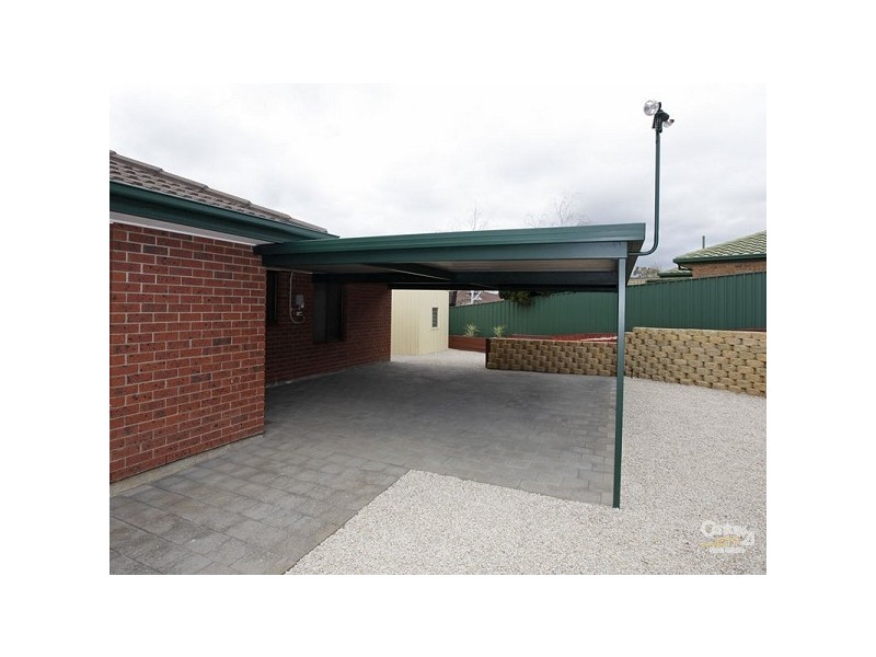 33 Doulton Drive,, Trott Park SA 5158
