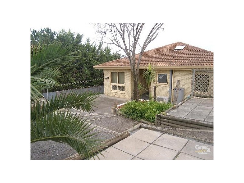 5 Lowanna Road, Seaview Downs SA 5049