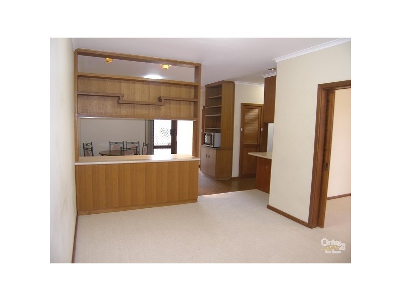 5 Lowanna Road, Seaview Downs SA 5049