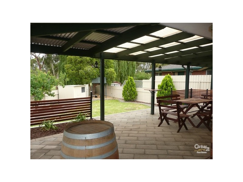11 Santana Court, Aberfoyle Park SA 5159