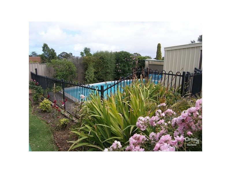 5 Gunther Parade, Pasadena SA 5042