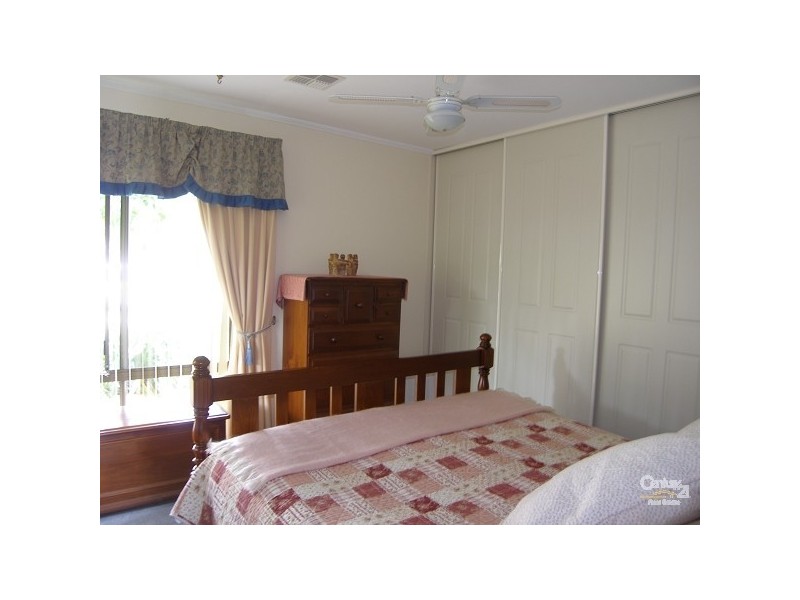 5 Gunther Parade, Pasadena SA 5042