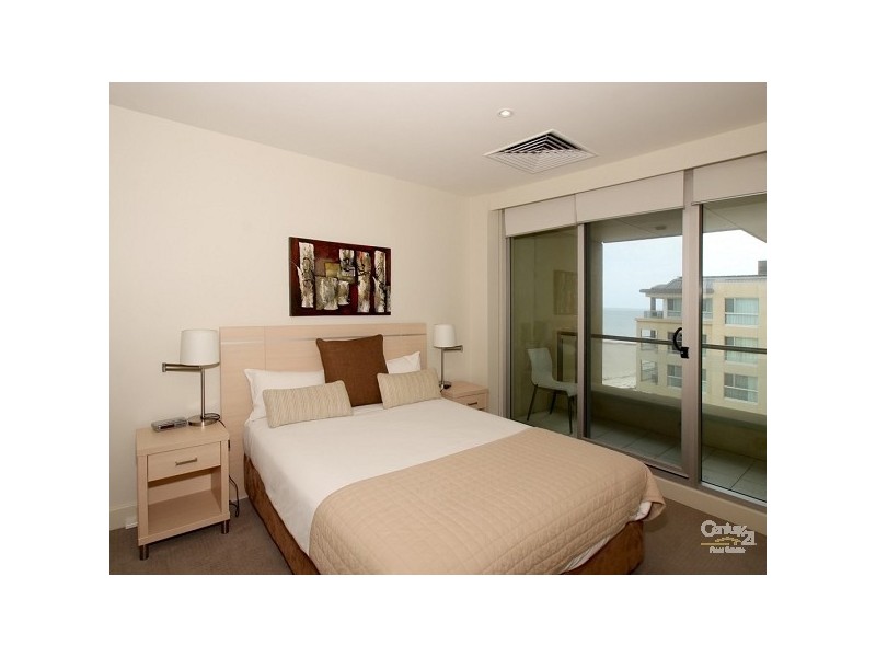 Apt. 709 Oaks / Pier Hotel, Glenelg SA 5045
