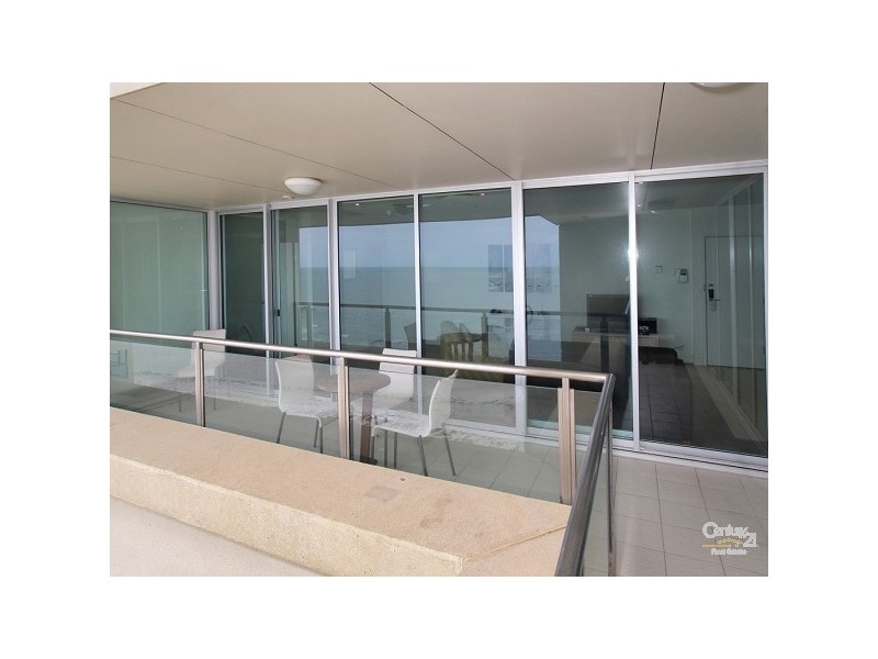 Apt. 709 Oaks / Pier Hotel, Glenelg SA 5045