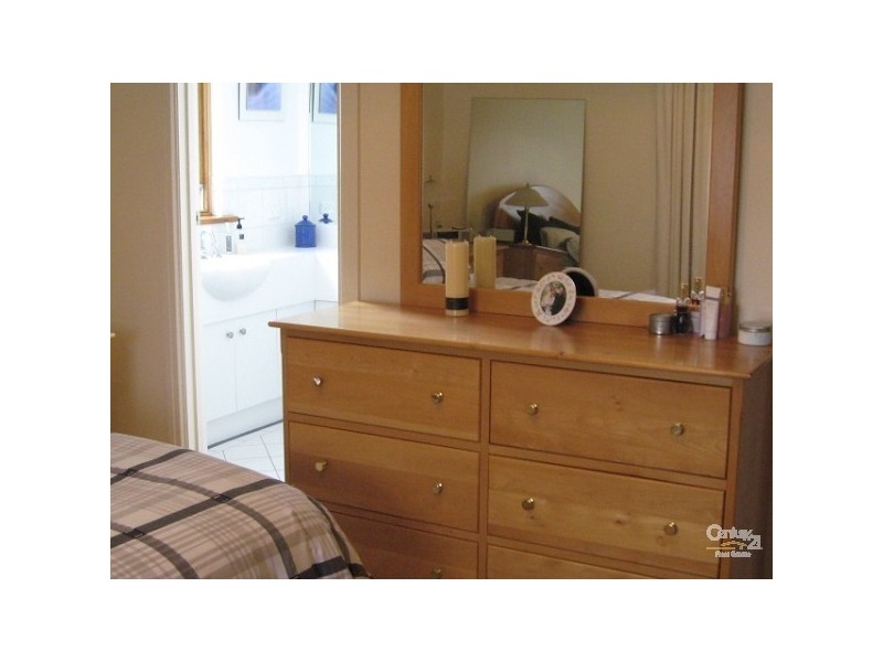 5 Tassie Street, Glenelg SA 5045