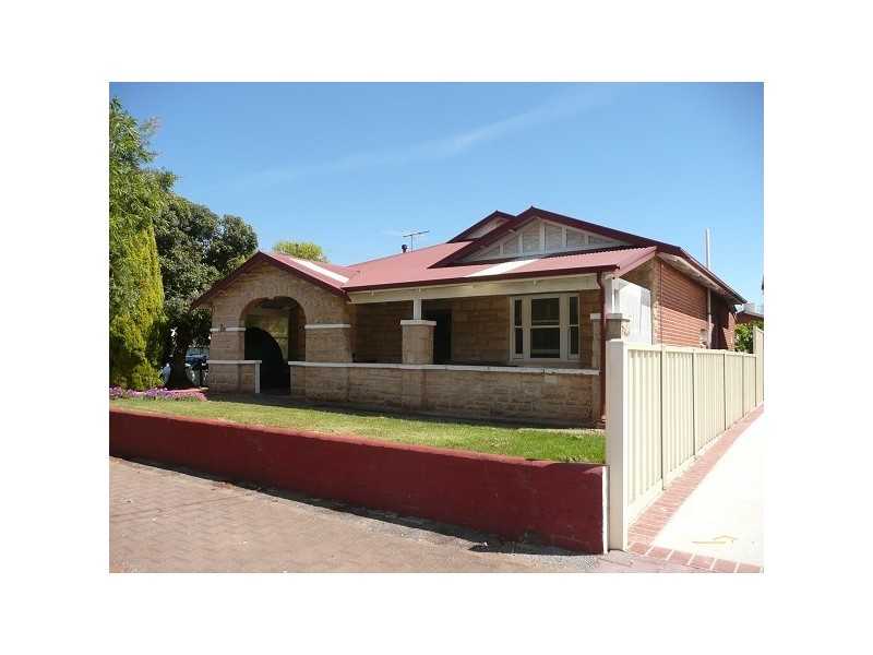 2 Illawarra Avenue, Hove SA 5048