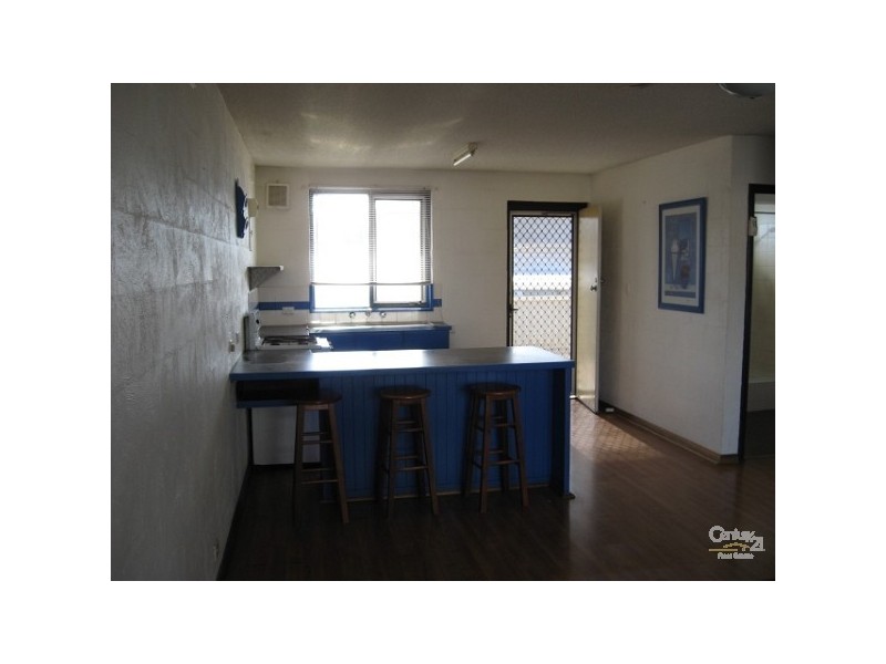 9 / 18 West Beach Road, West Beach SA 5024