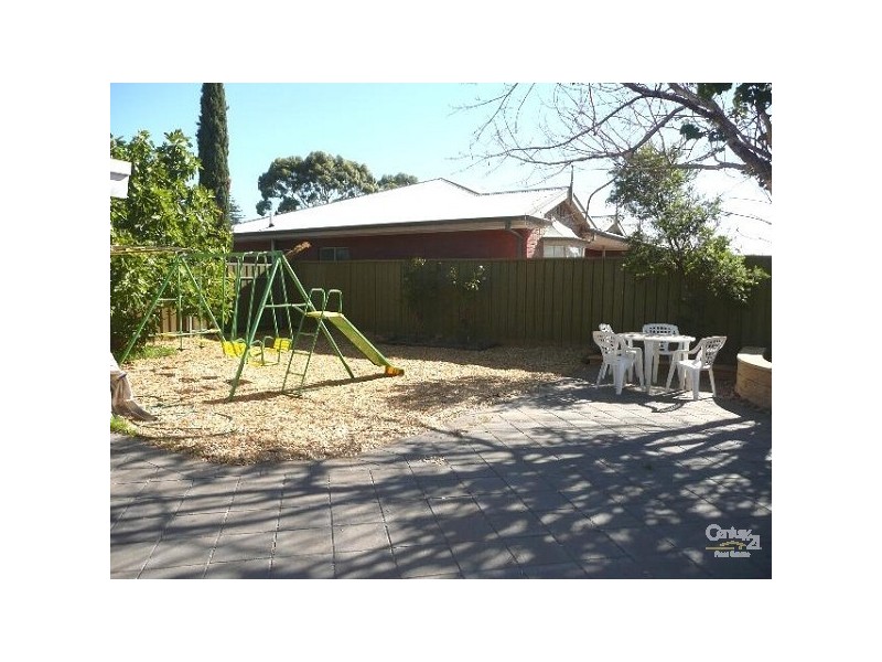 10 Caroona Avenue, Hove SA 5048