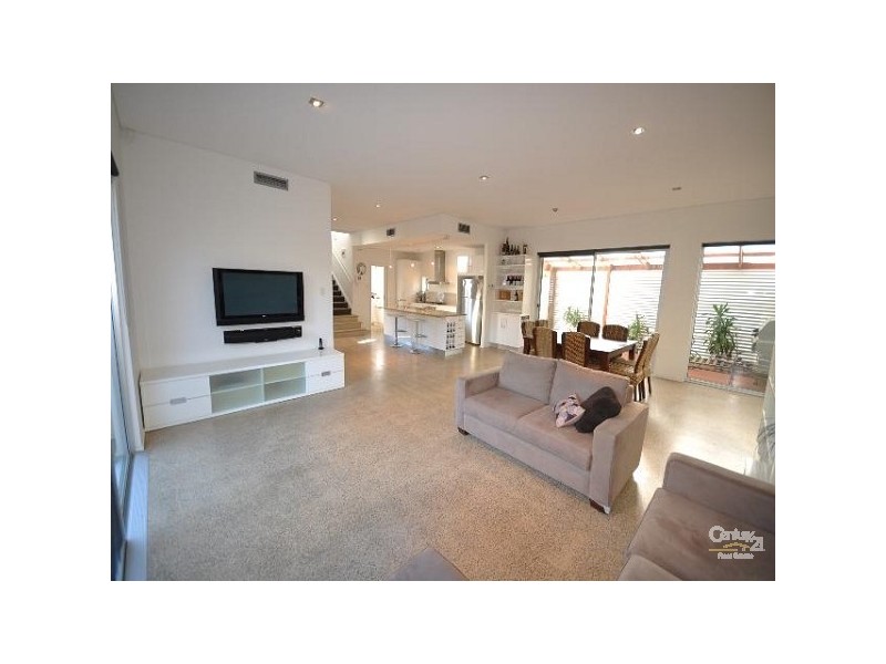 2B Barton Avenue, Kingston Park SA 5049