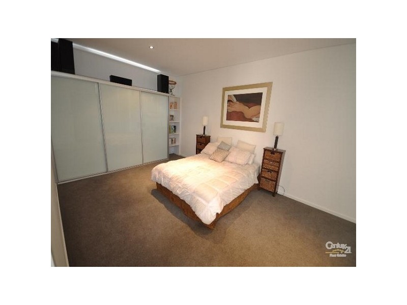 2B Barton Avenue, Kingston Park SA 5049