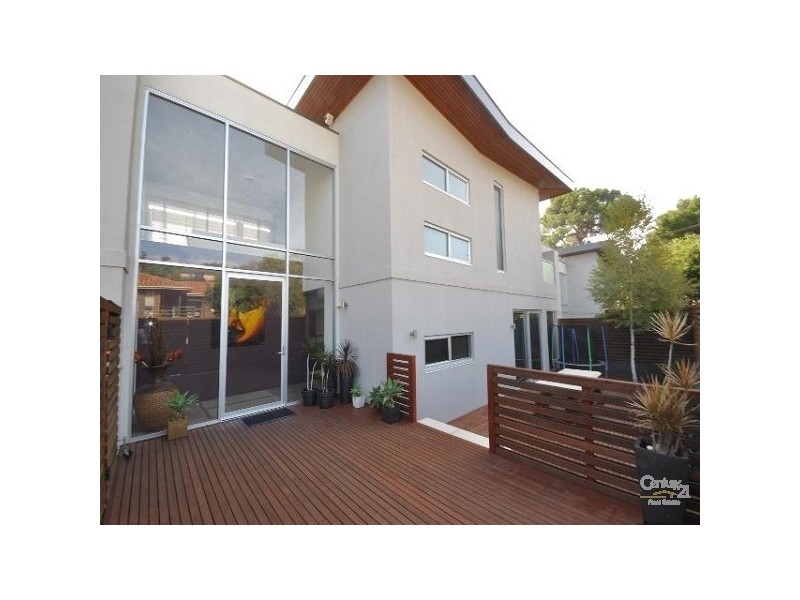 2B Barton Avenue, Kingston Park SA 5049