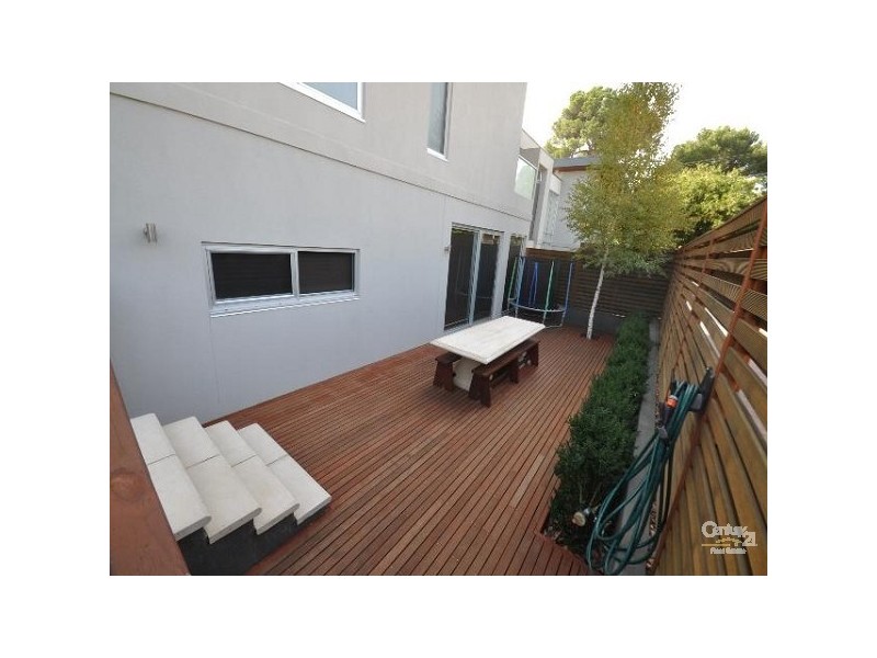 2B Barton Avenue, Kingston Park SA 5049