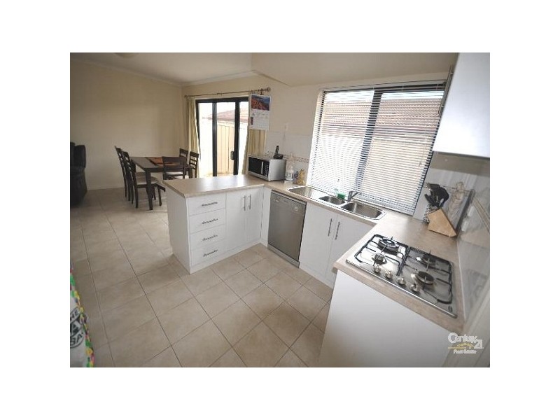 2/2 West Street, Ascot Park SA 5043