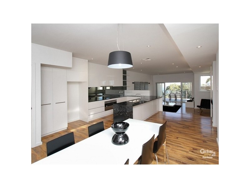 4 / 11 Burnham Road, Kingston Park SA 5049