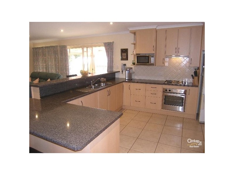 30 Dalkeith Avenue, Dover Gardens SA 5048