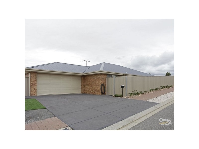 2 Steamranger Drive, Sheidow Park SA 5158