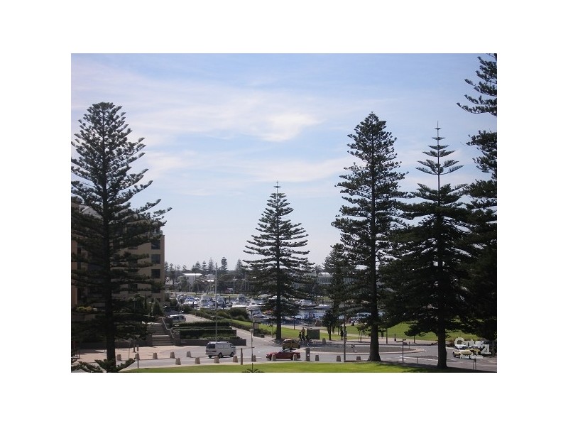 308 / 19 Holdfast Promenade, Glenelg SA 5045