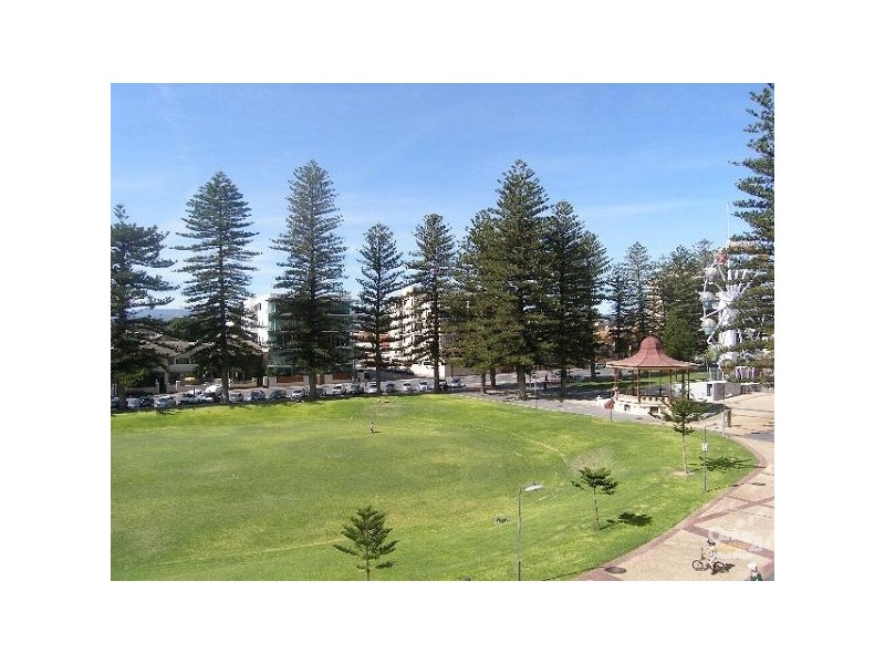 308 / 19 Holdfast Promenade, Glenelg SA 5045