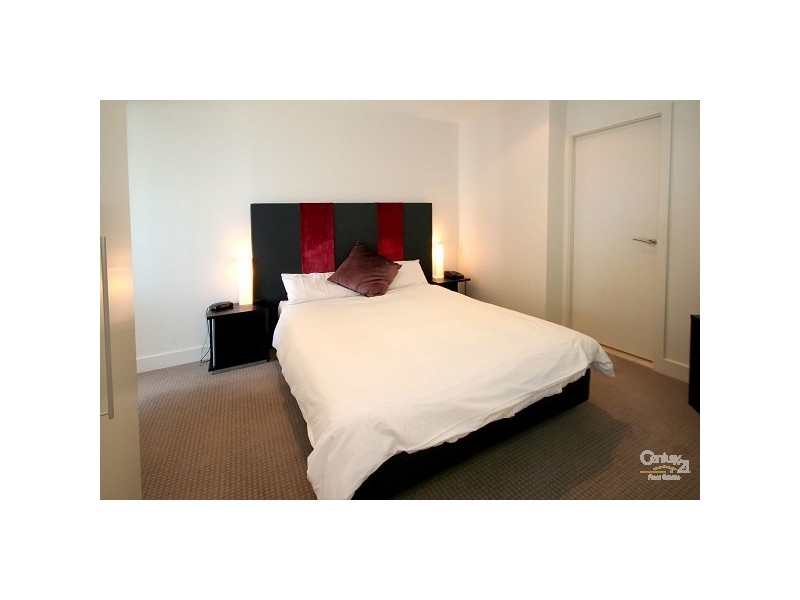 321 / 16 Holdfast Promenade, Glenelg SA 5045