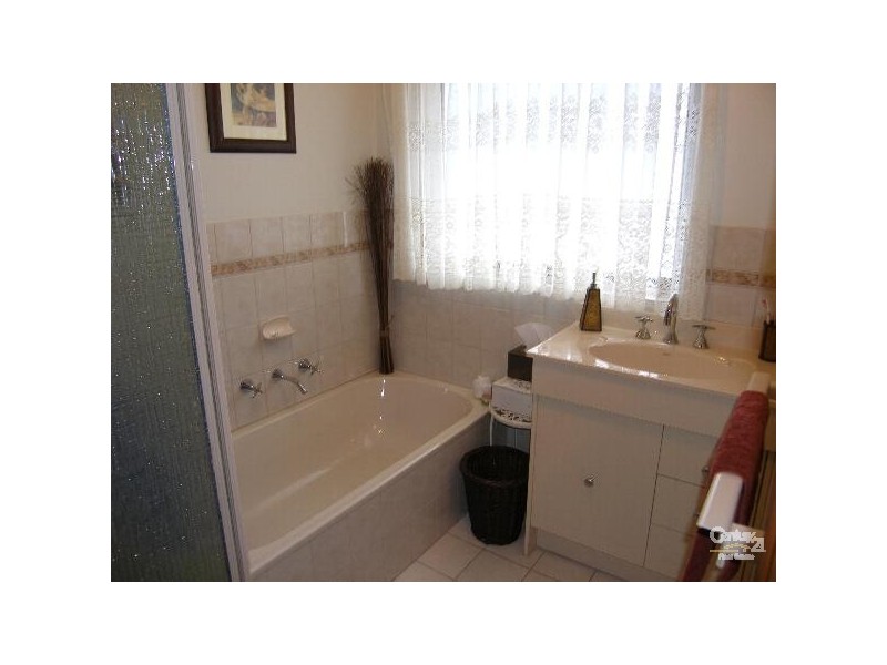 2A RAYMOND GROVE, Warradale SA 5046