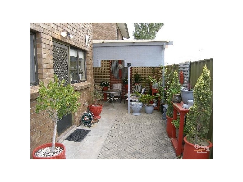 Unit 1/8 Wallala Avenue, Park Holme SA 5043