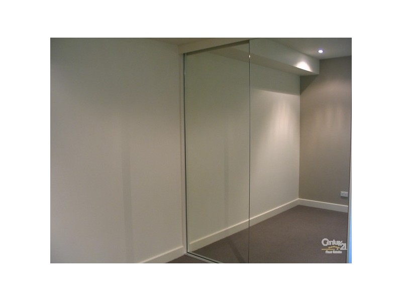 308 / 19 HOLDFAST PROMENADE, Glenelg SA 5045