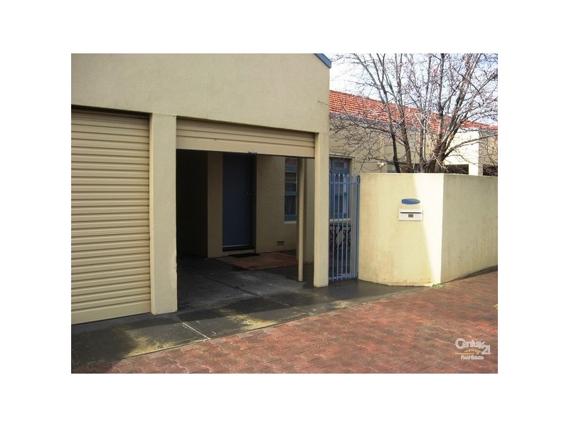 2/13 Whyte Street, Somerton Park SA 5044