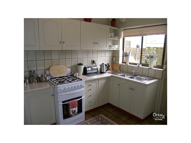 1 / 8 WALLALA AVENUE, Park Holme SA 5043