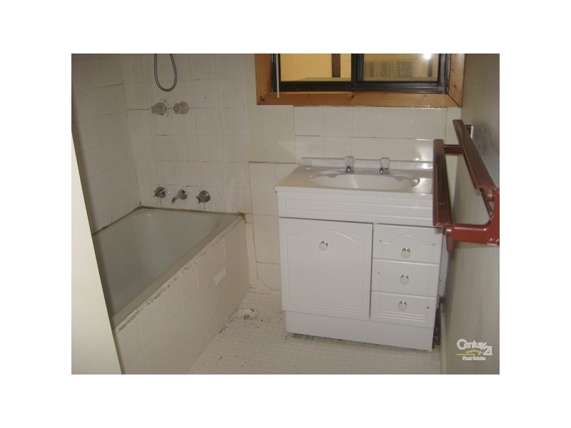 8 DALKEITH AVE, Dover Gardens SA 5048