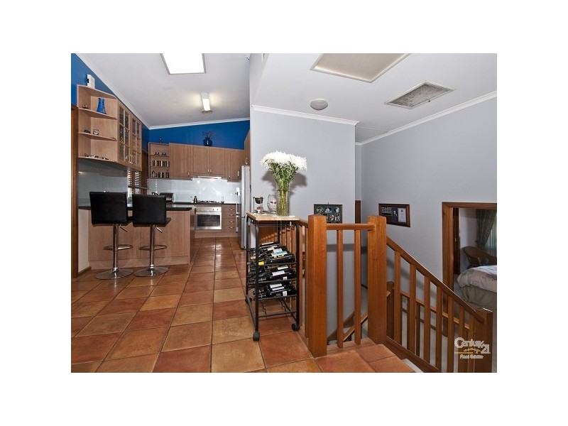 4 / 35A South Esplanade, Glenelg South SA 5045