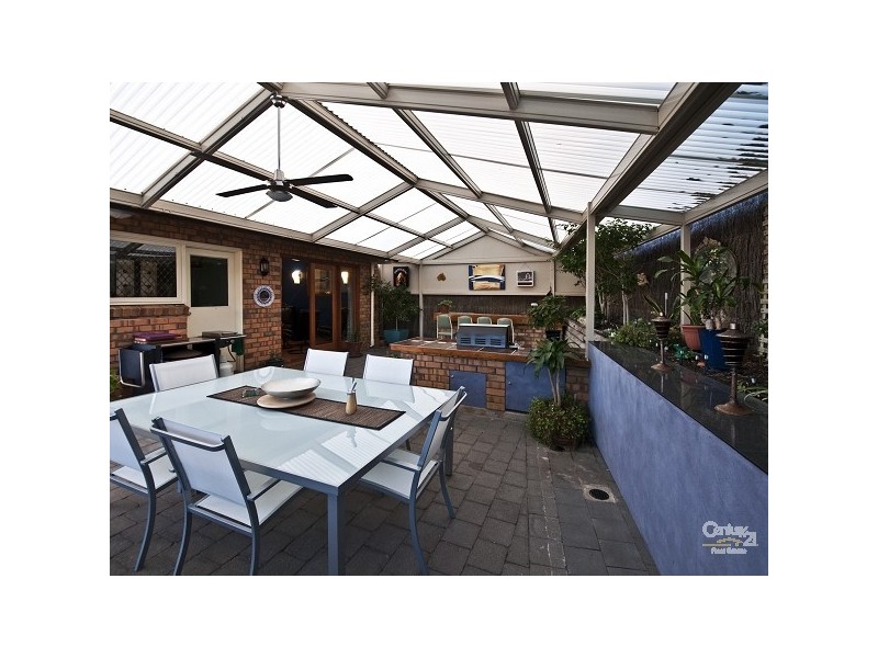 4 / 35A South Esplanade, Glenelg South SA 5045