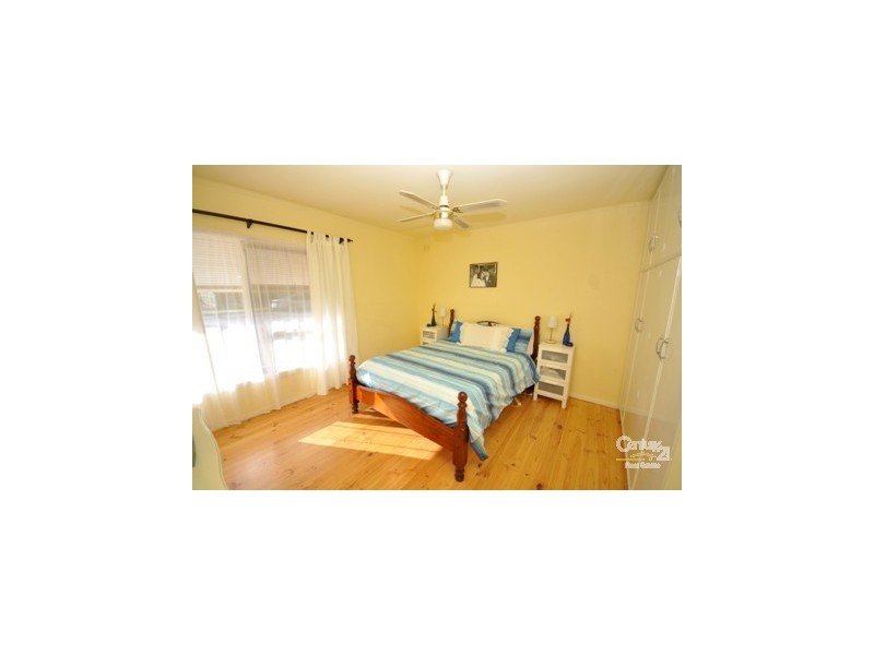 39 ST ANDREWS CRES, Novar Gardens SA 5040