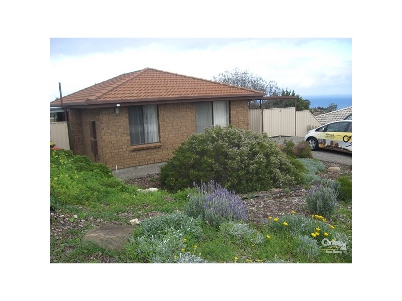 9 ELMEADE DRIVE, Hallett Cove SA 5158